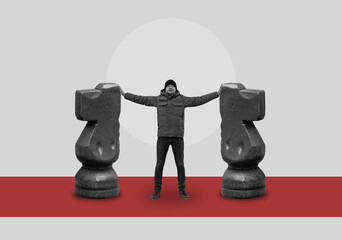 Collage with a man standing between two chess knights © PumpedVisuals