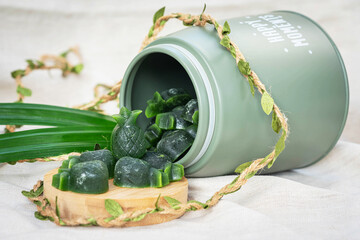 Thai Pandan Crispy Jelly Candies in Pineapple Shape with Fresh Pandan Leaf