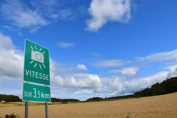A country road in summer, Qu&eacute;bec, Canada