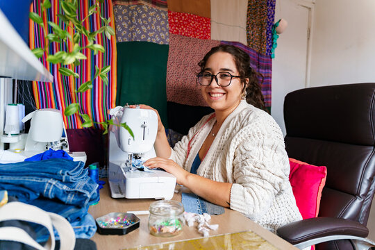Chilean entrepreneur and seamstress at work