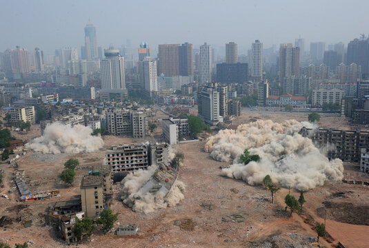 Building Demolition and Blasting in Wuhan Residential Area