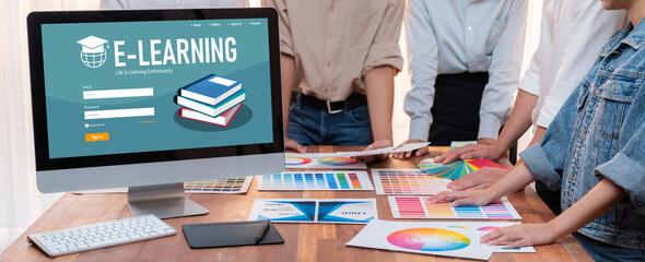 E-learning website with brisk sofware for student to study online on the internet network