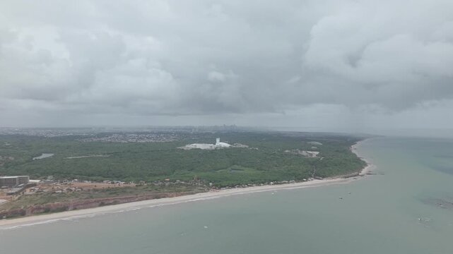 vista de jo&atilde;o pessoa ao longe.