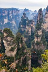 Rock arche inthe Tianzi Mountains (Avatars Mountains) in Zhangjiajie National Forest Park in Hunan, China.