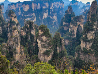 Rock arche inthe Tianzi Mountains (Avatars Mountains) in Zhangjiajie National Forest Park in Hunan, China.