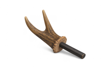 Ferrocerium rod fire starter with antler handle