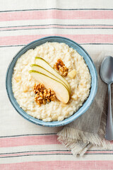 Risotto with Pears and Gorgonzola Cheese