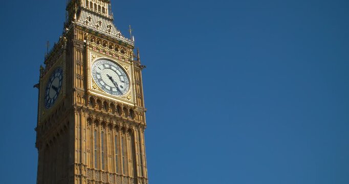 Big Ben, Houses of Parliament in a blue sky, summer, London, England