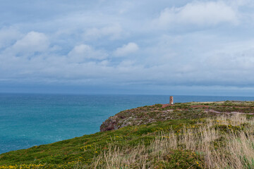 c&ocirc;te rocheuse et plage du cap frehel