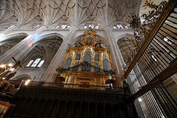 Fototapeta premium Interior of Segovia, Spain , 12/06/2025. Cathedral Showing Gothic Architecture