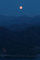満月の夜
