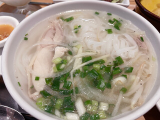 鶏肉入りベトナムフォー