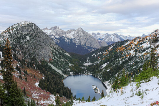 Maple Pass Loop
Located in the Okanogan&ndash;Wenatchee National Forest of Washington,