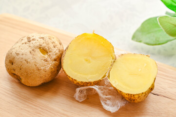 レンチンしたジャガイモの断面