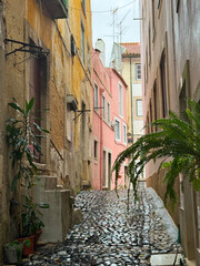 In der sanierten Altstadt von Lissabon, Portugal