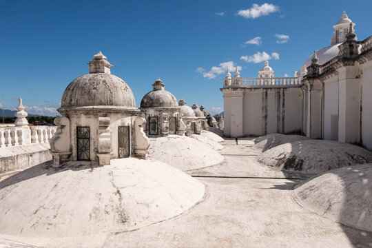 La Catedral de Leon, Nicaragua.