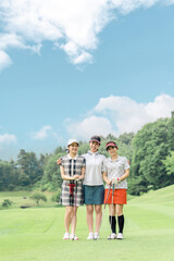 Fototapeta premium Female golfer on the golf course (course debut, female golfer, golf lesson)