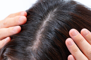 髪　女性　クローズアップ