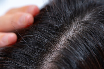 髪　女性　クローズアップ