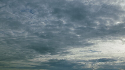 Obraz premium Dramatic and Cloudy Sky Shot Featuring Richly Layered Textures That Captivate the Eye