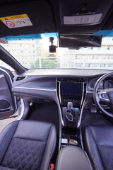 SUV,運転席,後部座席視点,ハンドル,カーナビ, 車内, 室内