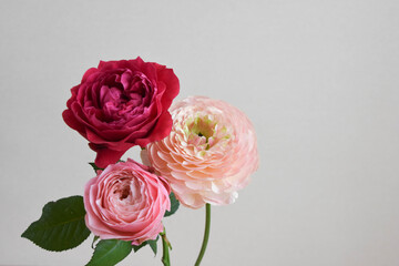 ばらとラナンキュラス