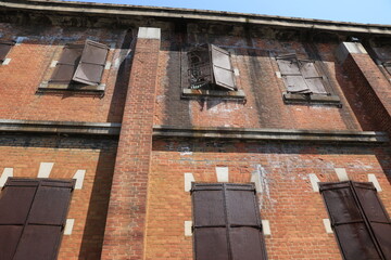 レンガ造りの家