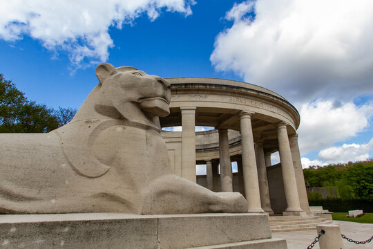 Remembrance monument, statue of the lion. Ploegsteet (Plugstreet) British war memorial. Landmark of the WWI Ypres Salient battlefield. UNESCO heritage site.