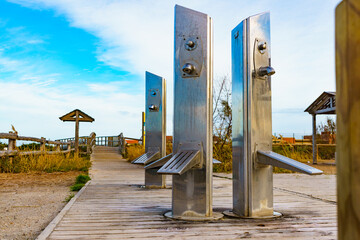 Outdoor water tap for washing feet