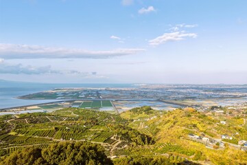 熊本の金峰山から空撮した有明海（島原湾）の干拓地