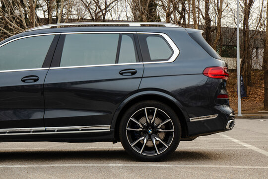 March 7, 2022, Seoul, South Korea - A BMW X7 40d luxury SUV parked in an outdoor parking lot.