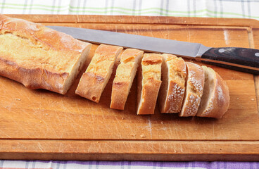 Sliced ​​baguette