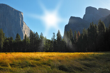  Sunrise, Yosemite park.