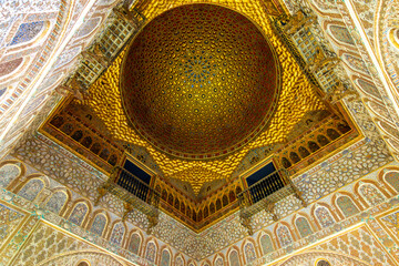 Naklejka premium Ceiling decorations of Hall of Ambassadors in Seville Alcazar, Spain
