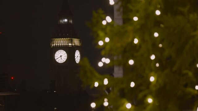 Elizabeth Tower, Big Ben (Great Bell), Trafalgar Square Christmas Tree, City Of Westminster, Central London, England, United Kingdom, UK, Britain