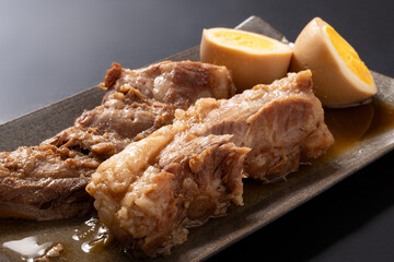 ［国産］煮込み　豚バラ　先軟骨（バイカ） © UMI