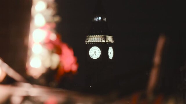 Elizabeth Tower, Big Ben (Great Bell), Trafalgar Square Christmas Market, Night, City Of Westminster, Central London, England, United Kingdom, UK, Britain