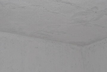 Wall preparation: Deep cleaning surfaces and ceilings with a broom before painting in home renovation project