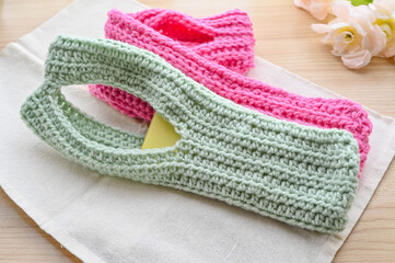 手編みのiphoneポケット 