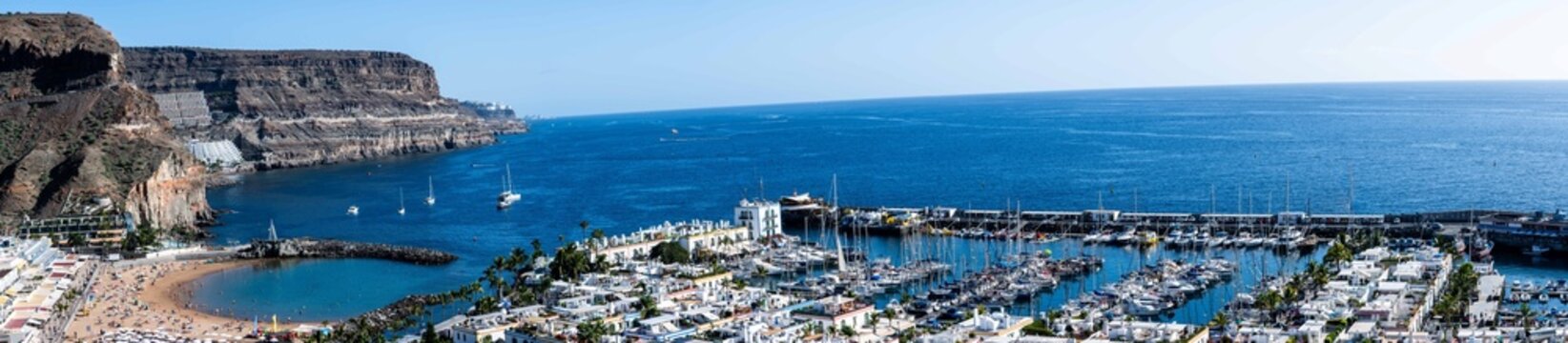 Puerto de Mog&aacute;n Hafen in Gran Canaria