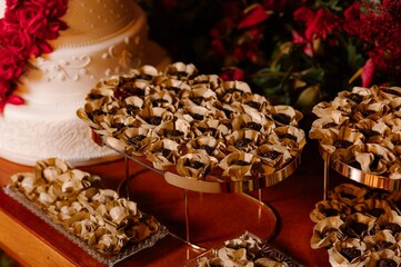 fifteen years anniversary decoration and food