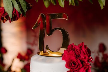 fifteen years anniversary decoration and food