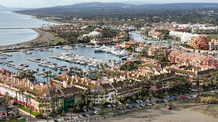 vistas del puerto de Sotogrande en el t&eacute;rmino municipal de San Roque, Andaluc&iacute;a