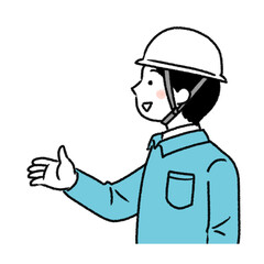 ヘルメットを被った作業員の男性