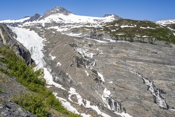 View of the remains of the Worthington Glacier tongue, Worthington Glacier Lagoon, Worthington Glacier State Recreational Site, Chugach Mountains, Alaska, USA