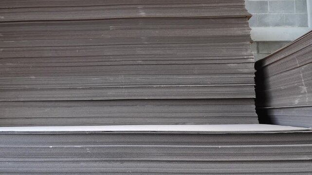 Fabrica de empaques de cart&oacute;n y tarimas de madera para log&iacute;stica industrial 