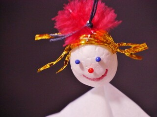 Fr&ouml;hliches M&auml;dchen als Puppe selbstgemacht