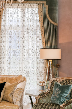 Vintage living room