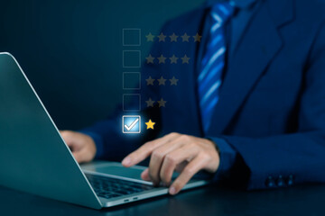  Service reviews with customers, not satisfied with the service, both business concepts, marketing, unhappy, must receive feedback affecting the reputation of the market.

