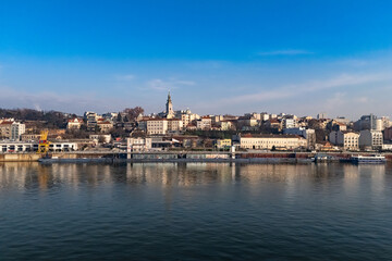 Obraz premium Belgrade, Serbia - December 20, 2025: View of the panorama of Belgrade and the cathedral church. Belgrade photographed from a drone